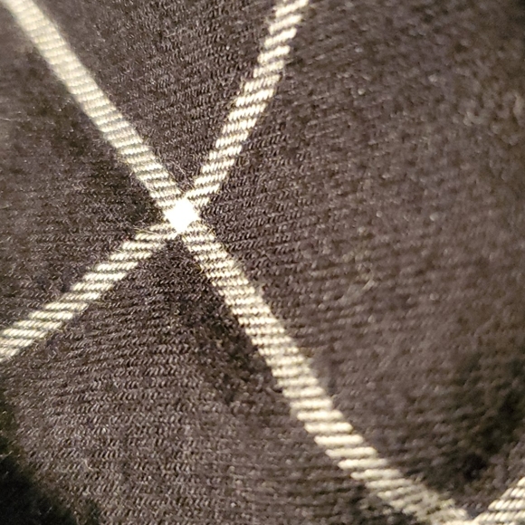 Long-Sleeve lightweight flannel shirt - Picture 6 of 8